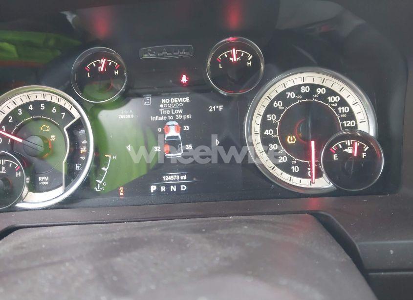 Photo 7 of 2018 Ram 1500 LARAMIE 4X4 5'7 BOX (VIN 1C6RR7NT4JS104576)