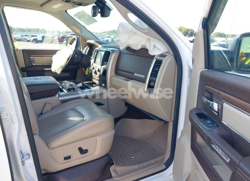 Photo 5 of 2014 Ram 1500 LARAMIE (VIN 1C6RR7NT5ES164159)