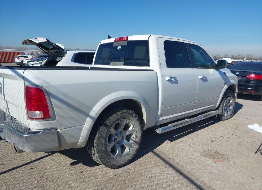 Photo 4 of 2014 Ram 1500 LARAMIE (VIN 1C6RR7NT5ES343351)
