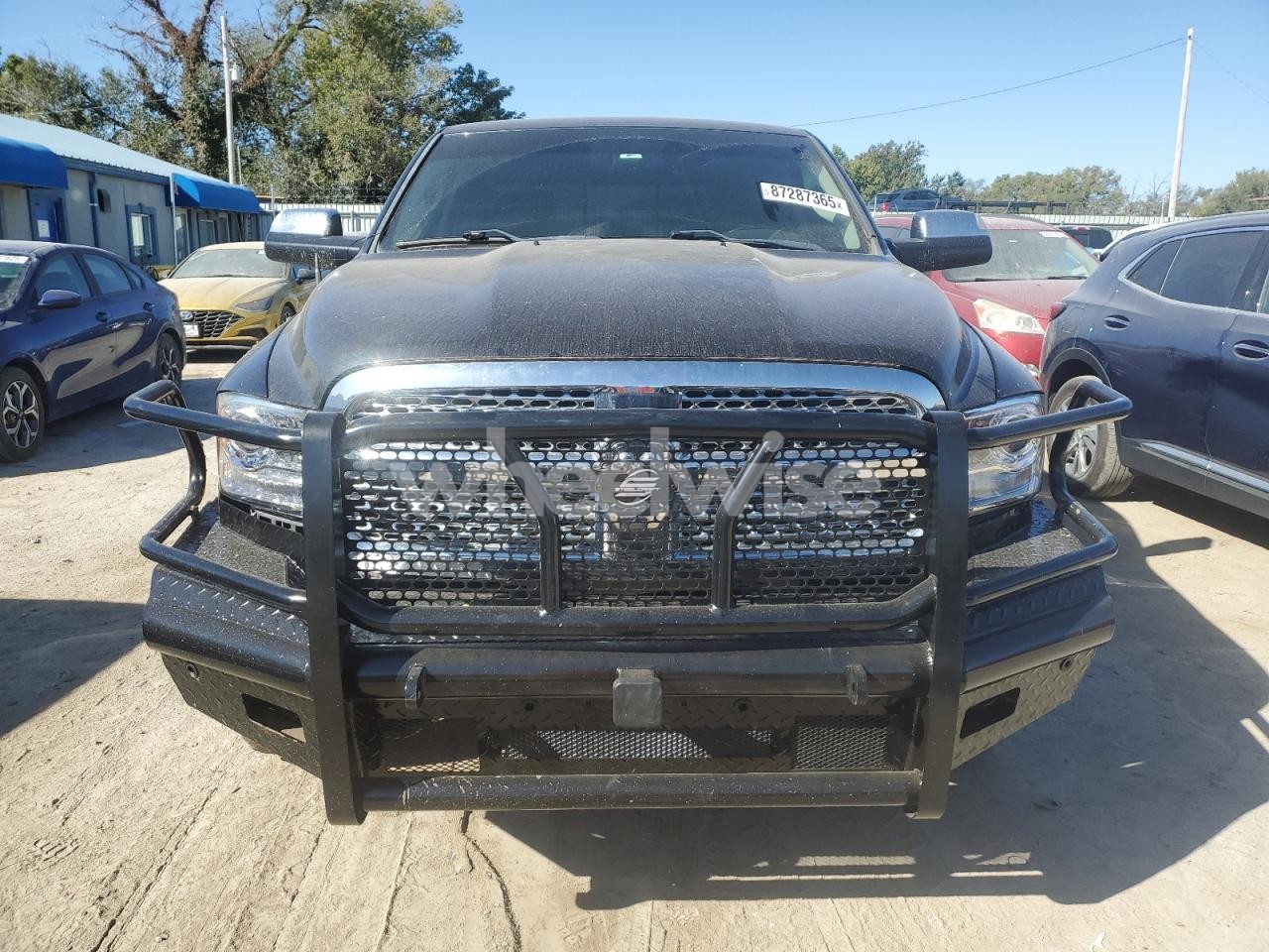 Photo 5 of 2016 RAM 1500 LARAMIE (VIN 1C6RR7NT5GS261106)