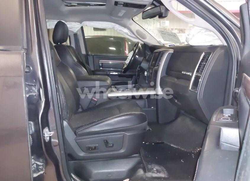 Photo 5 of 2016 Ram 1500 LARAMIE (VIN 1C6RR7NT5GS330389)