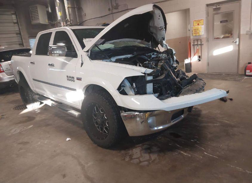 2015 Ram 1500 LARAMIE (VIN 1C6RR7NT6FS776520) main photo