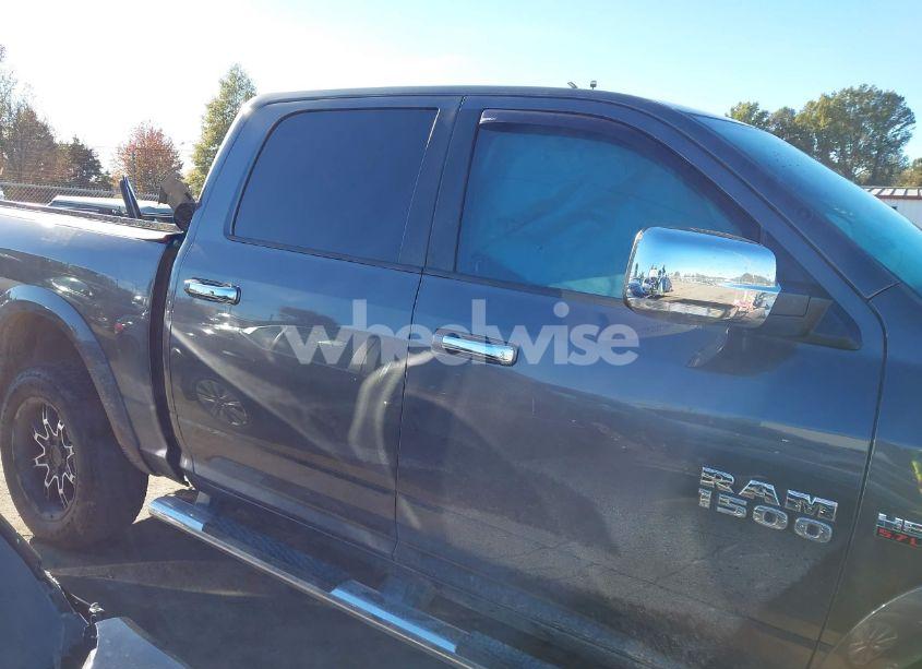 Photo 13 of 2016 Ram 1500 LARAMIE (VIN 1C6RR7NT6GS282093)