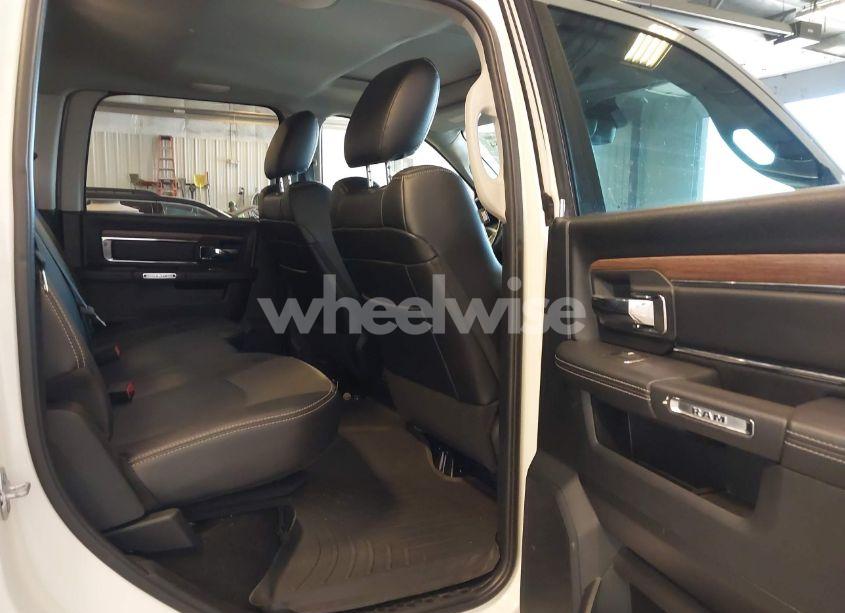 Photo 8 of 2017 Ram 1500 LARAMIE 4X4 5'7 BOX (VIN 1C6RR7NT6HS572805)