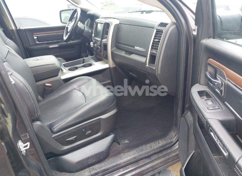 Photo 5 of 2017 Ram 1500 LARAMIE 4X4 5'7 BOX (VIN 1C6RR7NT6HS800740)