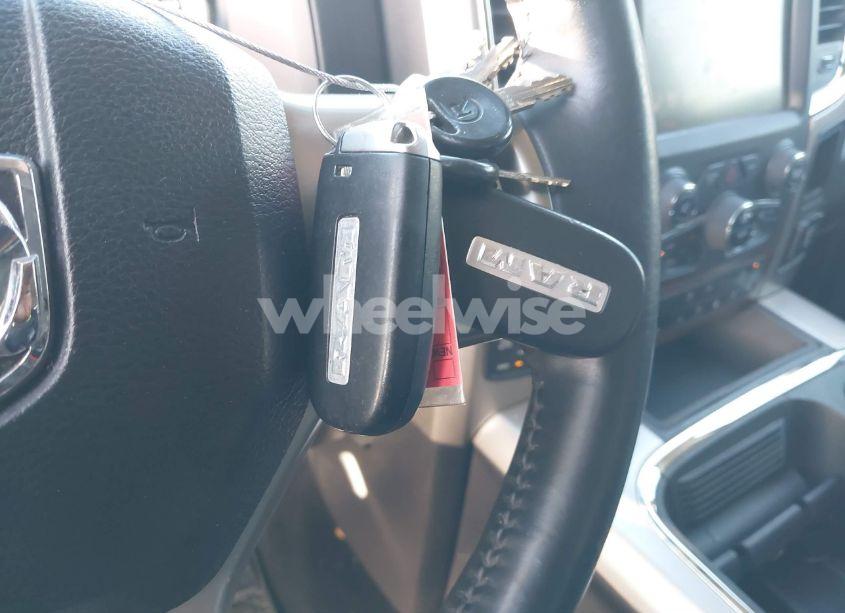 Photo 11 of 2016 Ram 1500 LARAMIE (VIN 1C6RR7NT7GS282023)