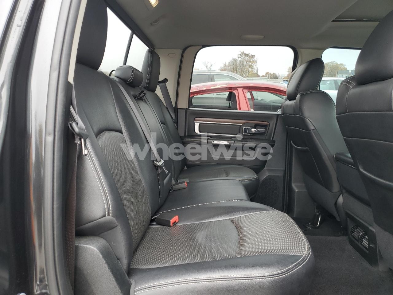 Photo 10 of 2017 RAM 1500 LARAMIE (VIN 1C6RR7NT7HS635524)