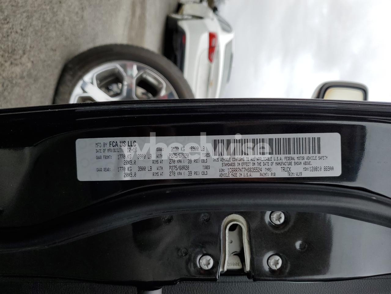 Photo 12 of 2017 RAM 1500 LARAMIE (VIN 1C6RR7NT7HS635524)