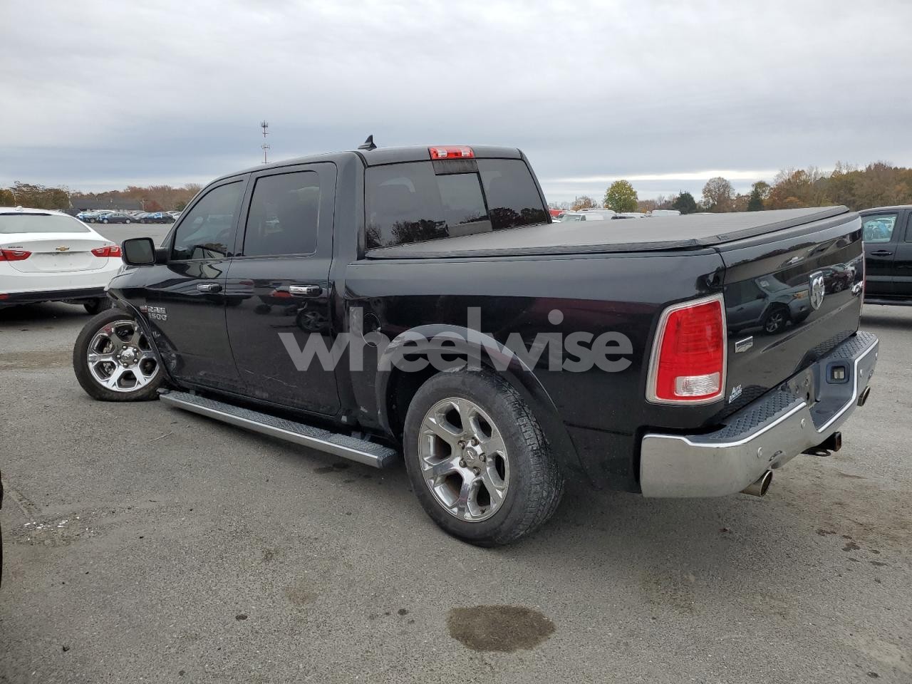 Photo 2 of 2017 RAM 1500 LARAMIE (VIN 1C6RR7NT7HS635524)