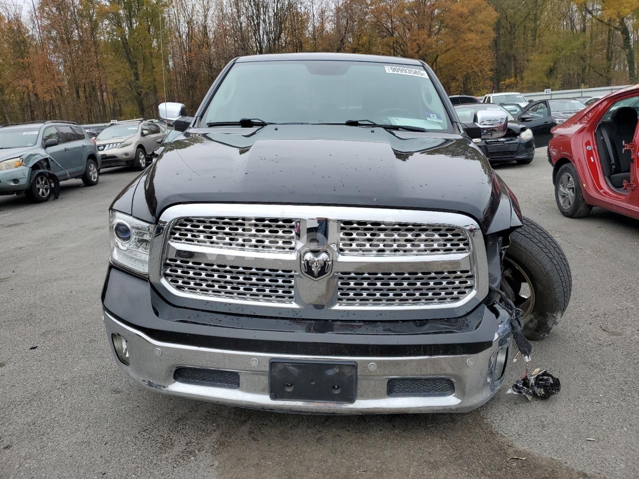 Photo 5 of 2017 RAM 1500 LARAMIE (VIN 1C6RR7NT7HS635524)