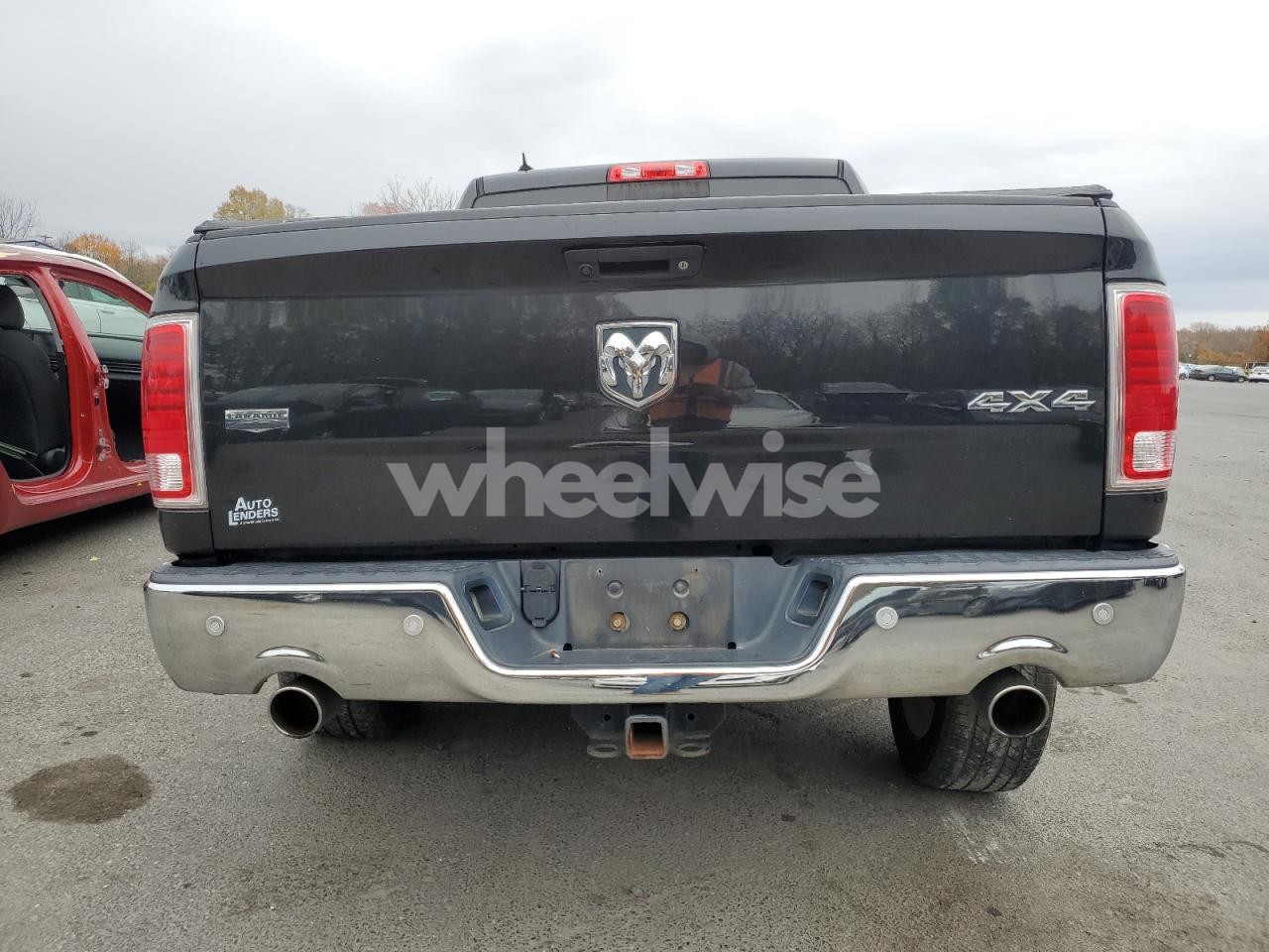 Photo 6 of 2017 RAM 1500 LARAMIE (VIN 1C6RR7NT7HS635524)