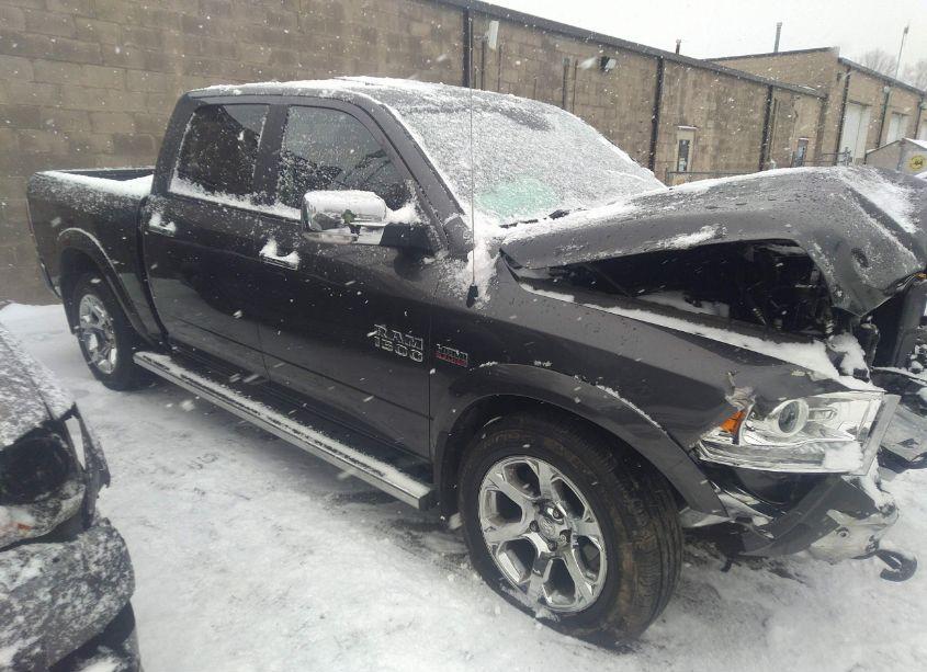 2017 Ram 1500 LARAMIE 4X4 5'7 BOX (VIN 1C6RR7NT7HS800682) main photo