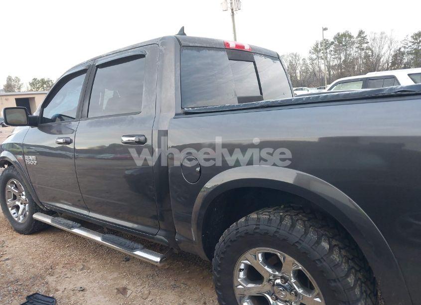 Photo 14 of 2015 Ram 1500 LARAMIE (VIN 1C6RR7NT8FS632919)