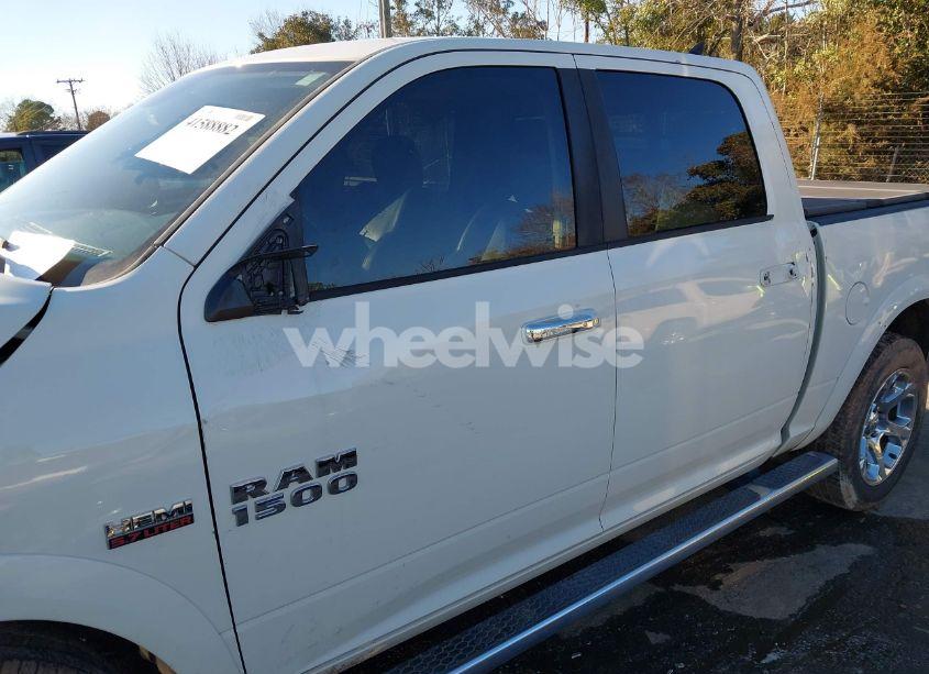 Photo 14 of 2016 Ram 1500 LARAMIE (VIN 1C6RR7NT8GS399318)