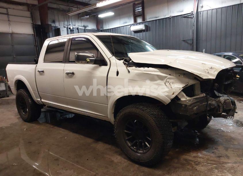 Photo 14 of 2015 Ram 1500 LARAMIE (VIN 1C6RR7NT9FS587196)