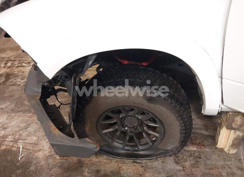 Photo 19 of 2015 Ram 1500 LARAMIE (VIN 1C6RR7NT9FS587196)