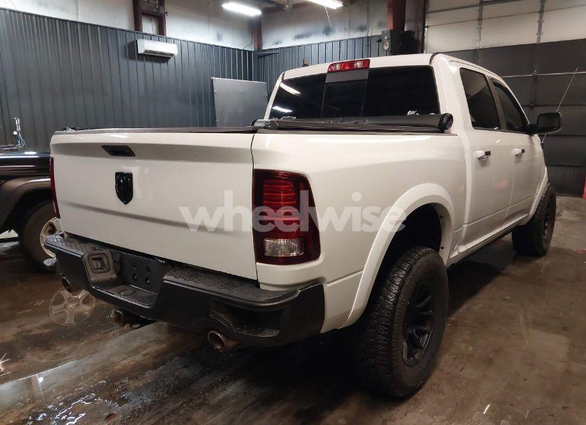 Photo 4 of 2015 Ram 1500 LARAMIE (VIN 1C6RR7NT9FS587196)