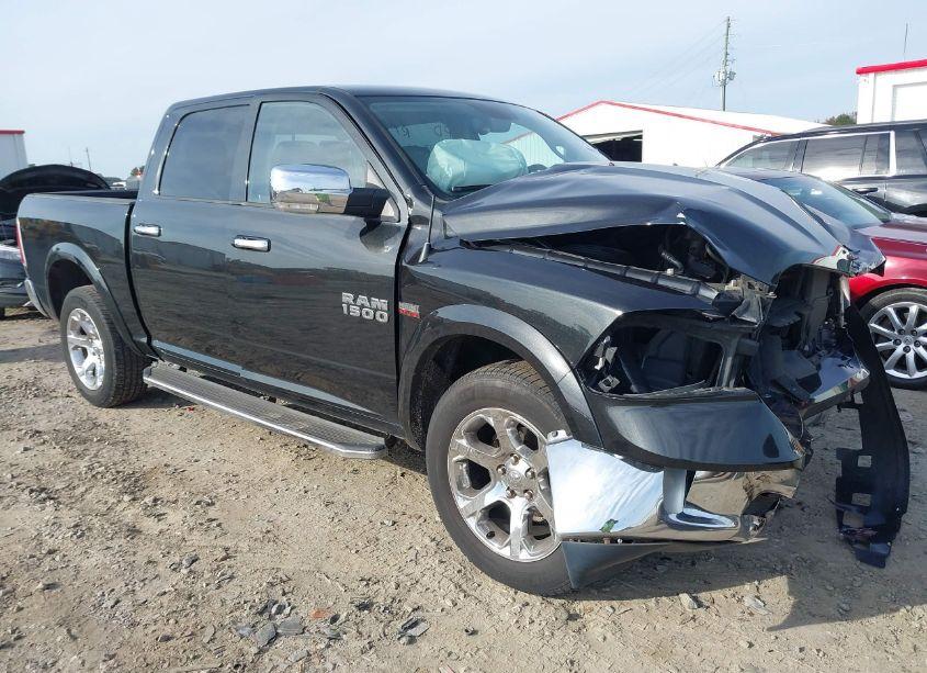 2018 Ram 1500 LARAMIE 4X4 5'7 BOX (VIN 1C6RR7NT9JS180536) main photo