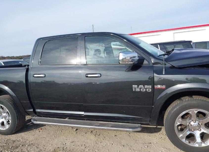 Photo 13 of 2018 Ram 1500 LARAMIE 4X4 5'7 BOX (VIN 1C6RR7NT9JS180536)