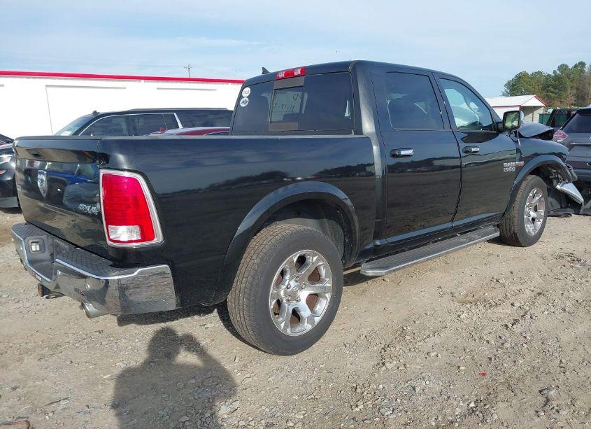 Photo 4 of 2018 Ram 1500 LARAMIE 4X4 5'7 BOX (VIN 1C6RR7NT9JS180536)