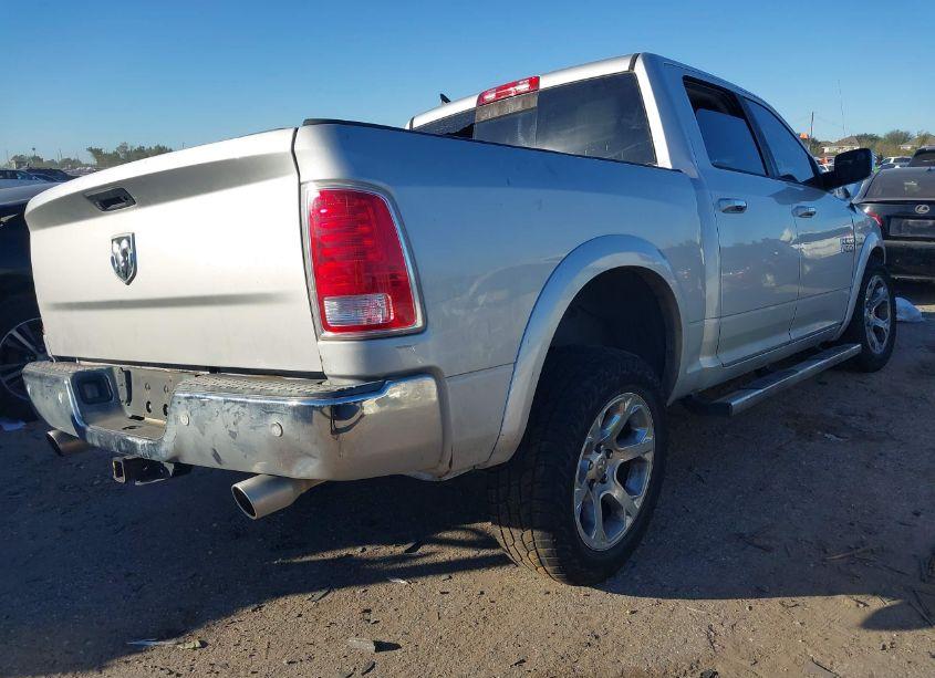 Photo 4 of 2016 Ram 1500 LARAMIE (VIN 1C6RR7NTXGS185639)
