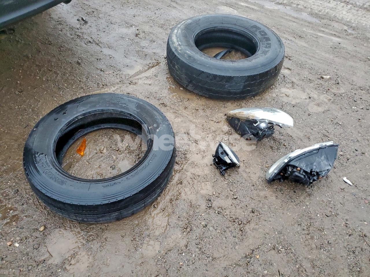 Photo 12 of 2016 RAM 1500 LARAMIE (VIN 1C6RR7NTXGS345924)