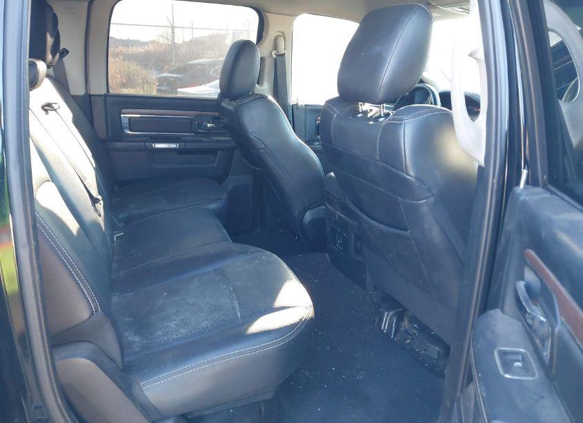 Photo 8 of 2017 Ram 1500 LARAMIE 4X4 5'7 BOX (VIN 1C6RR7NTXHS636165)