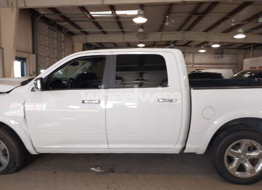 Photo 14 of 2017 Ram 1500 LARAMIE 4X4 5'7 BOX (VIN 1C6RR7NTXHS740638)