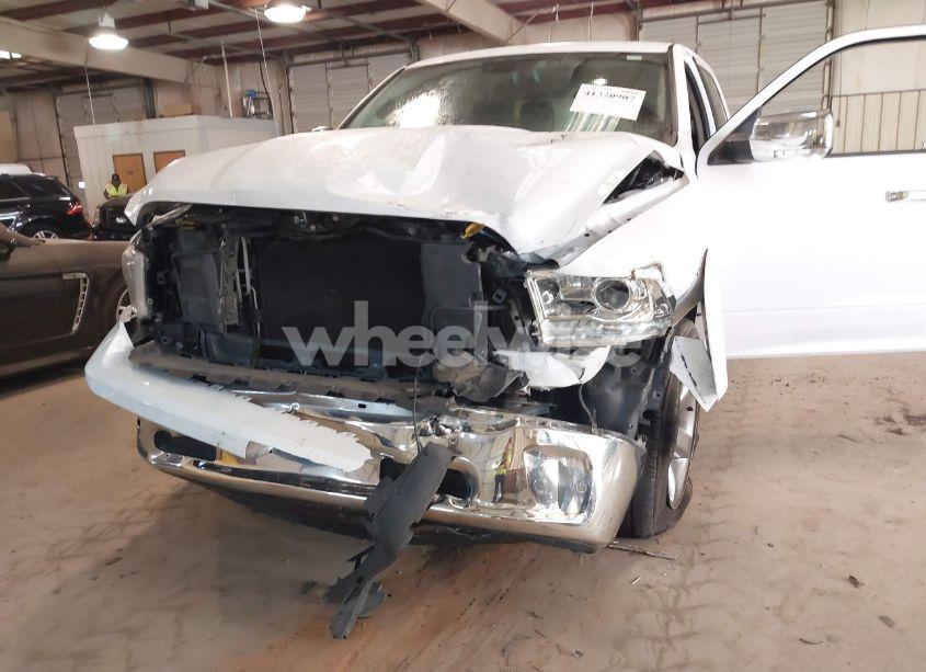 Photo 6 of 2017 Ram 1500 LARAMIE 4X4 5'7 BOX (VIN 1C6RR7NTXHS740638)