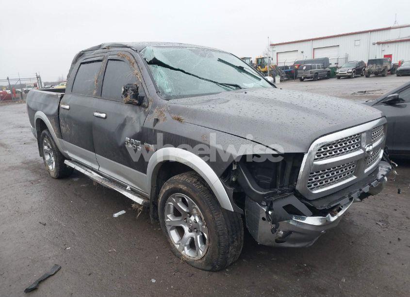2017 Ram 1500 LARAMIE (VIN 1C6RR7NTXHS840674) main photo