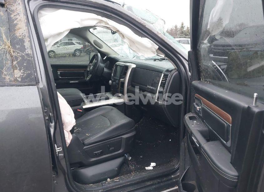 Photo 5 of 2017 Ram 1500 LARAMIE (VIN 1C6RR7NTXHS840674)