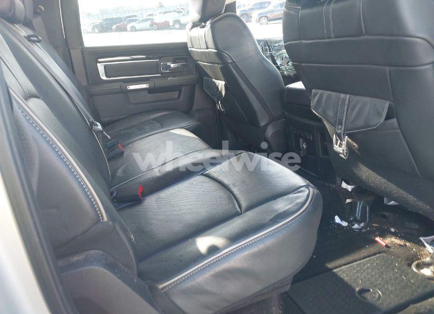 Photo 8 of 2017 Ram 1500 LIMITED 4X4 5'7 BOX (VIN 1C6RR7PM3HS521901)