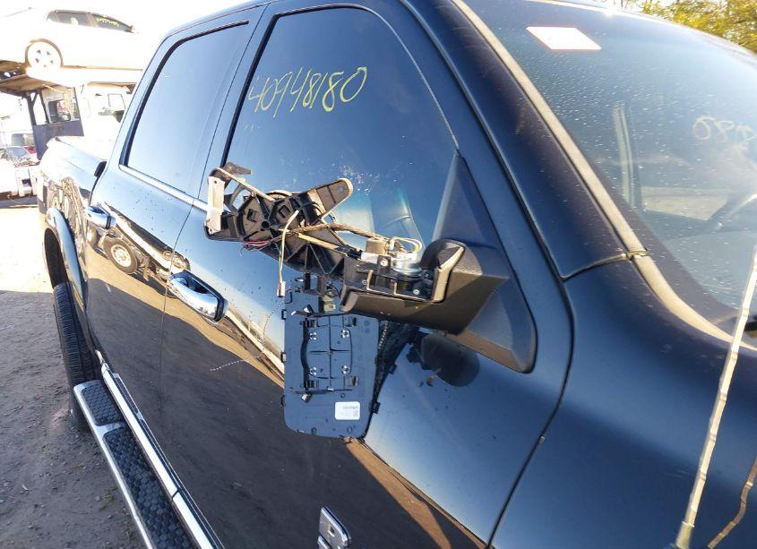 Photo 20 of 2017 Ram 1500 LIMITED 4X4 5'7 BOX (VIN 1C6RR7PT5HS674366)