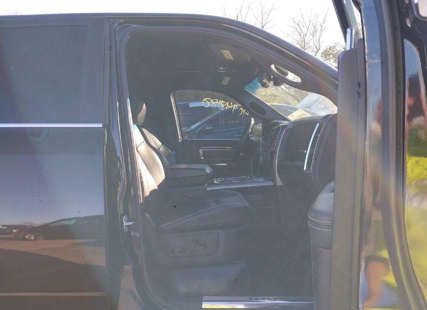 Photo 5 of 2017 Ram 1500 LIMITED 4X4 5'7 BOX (VIN 1C6RR7PT5HS674366)