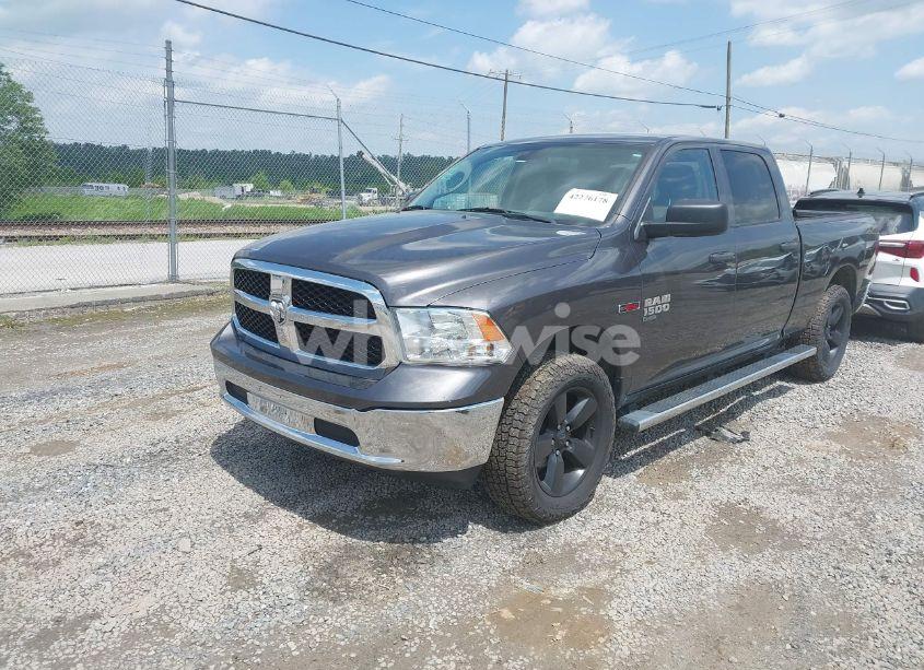 Photo 2 of 2019 Ram 1500 CLASSIC TRADESMAN 4X4 6'4 BOX (VIN 1C6RR7SM1KS696999)
