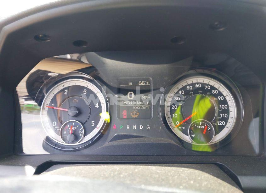 Photo 7 of 2019 Ram 1500 CLASSIC TRADESMAN 4X4 6'4 BOX (VIN 1C6RR7SM1KS696999)