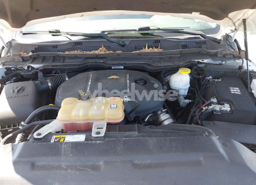 Photo 10 of 2019 Ram 1500 CLASSIC TRADESMAN 4X4 6'4 BOX (VIN 1C6RR7SMXKS699593)