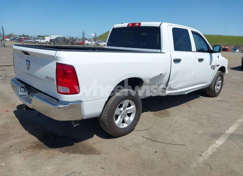 Photo 4 of 2019 Ram 1500 CLASSIC TRADESMAN 4X4 6'4 BOX (VIN 1C6RR7SMXKS699593)