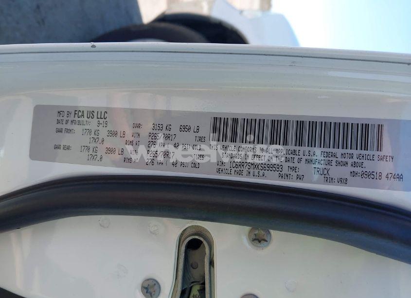 Photo 9 of 2019 Ram 1500 CLASSIC TRADESMAN 4X4 6'4 BOX (VIN 1C6RR7SMXKS699593)