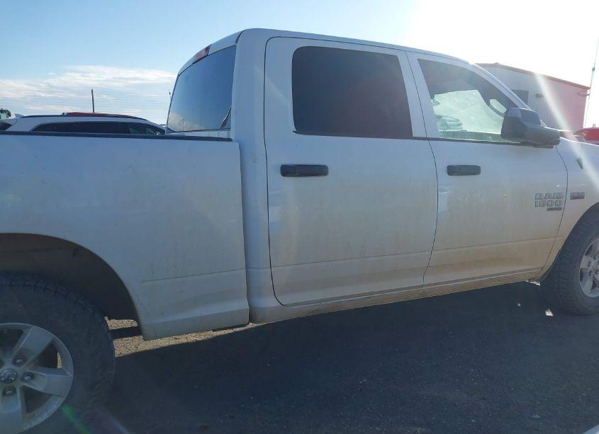 Photo 13 of 2022 Ram 1500 CLASSIC TRADESMAN 4X4 6'4 BOX (VIN 1C6RR7ST0NS154031)