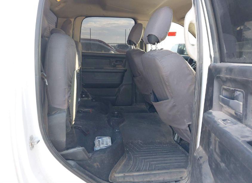 Photo 8 of 2022 Ram 1500 CLASSIC TRADESMAN 4X4 6'4 BOX (VIN 1C6RR7ST0NS154031)