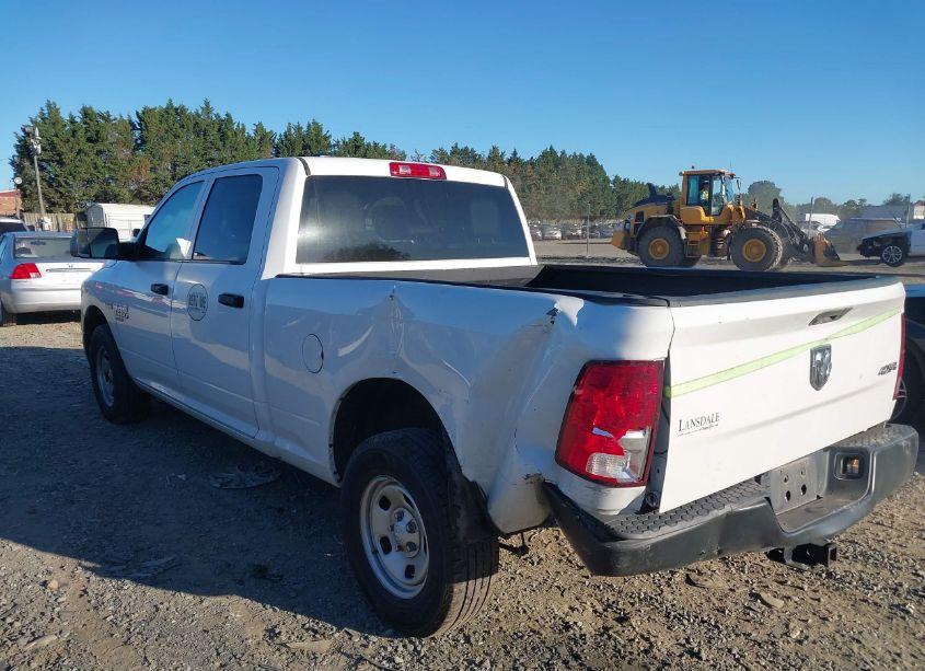 Photo 3 of 2022 Ram 1500 CLASSIC TRADESMAN 4X4 6'4 BOX (VIN 1C6RR7ST2NS245396)