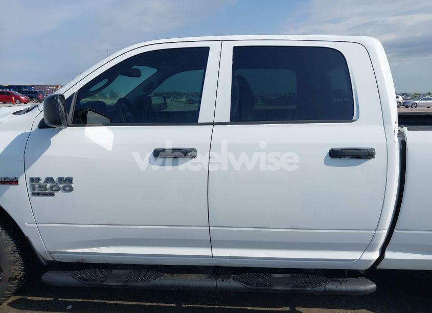 Photo 15 of 2019 Ram 1500 CLASSIC TRADESMAN 4X4 6'4 BOX (VIN 1C6RR7ST3KS688104)