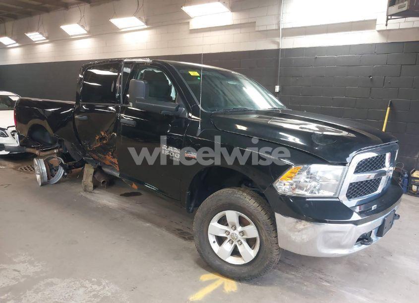 2022 Ram 1500 CLASSIC TRADESMAN 4X4 6'4 BOX (VIN 1C6RR7ST8NS233494) main photo