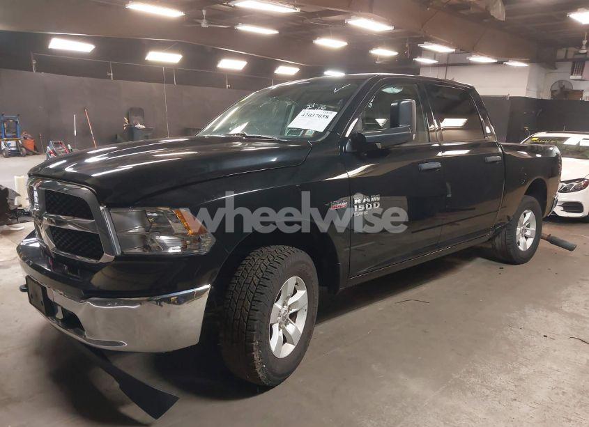 Photo 2 of 2022 Ram 1500 CLASSIC TRADESMAN 4X4 6'4 BOX (VIN 1C6RR7ST8NS233494)
