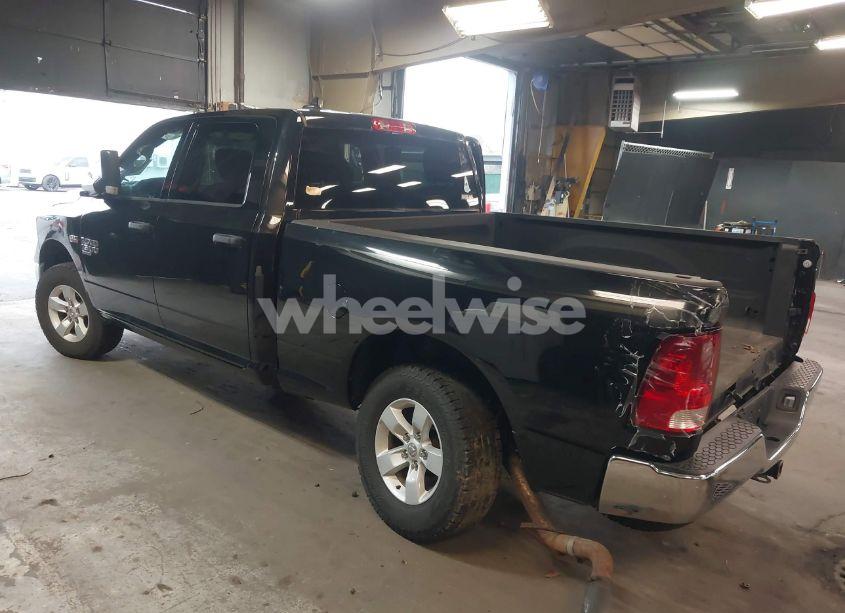 Photo 3 of 2022 Ram 1500 CLASSIC TRADESMAN 4X4 6'4 BOX (VIN 1C6RR7ST8NS233494)