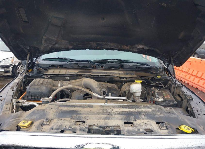 Photo 10 of 2018 Ram 1500 TRADESMAN 4X4 6'4 BOX (VIN 1C6RR7ST9JS282357)