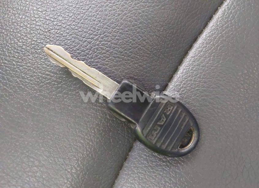 Photo 11 of 2018 Ram 1500 TRADESMAN 4X4 6'4 BOX (VIN 1C6RR7STXJS190772)