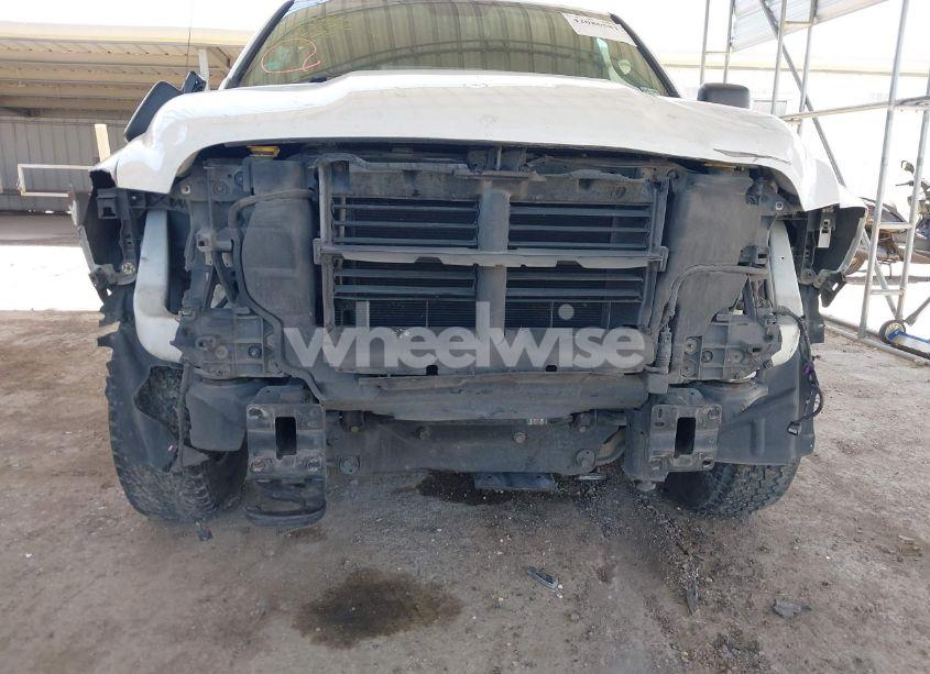 Photo 6 of 2018 Ram 1500 TRADESMAN 4X4 6'4 BOX (VIN 1C6RR7STXJS190772)