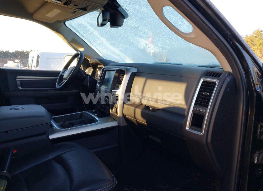 Photo 5 of 2018 Ram 1500 SLT (VIN 1C6RR7TM3JS286282)